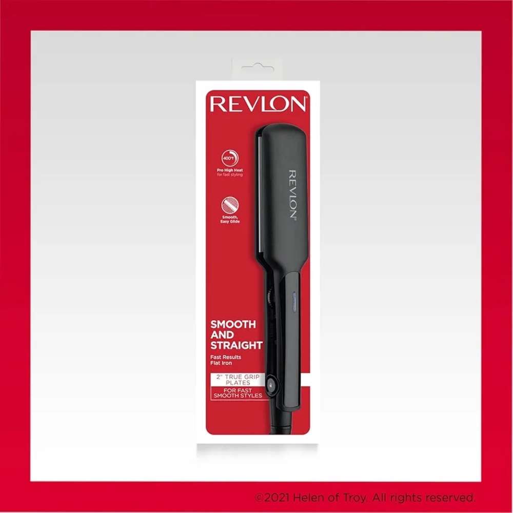 NIB REVLON Smooth and Straight Ceramic Flat Iron | Fast Results, Smooth Styles